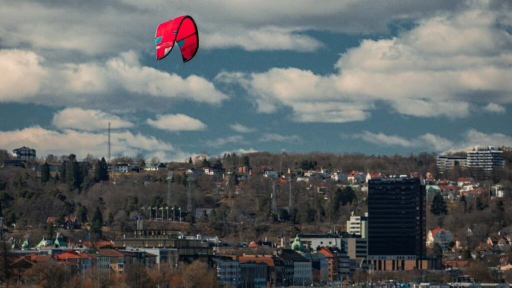 2025 Canada WhatsApp cennik reklamowy pełna kategoria