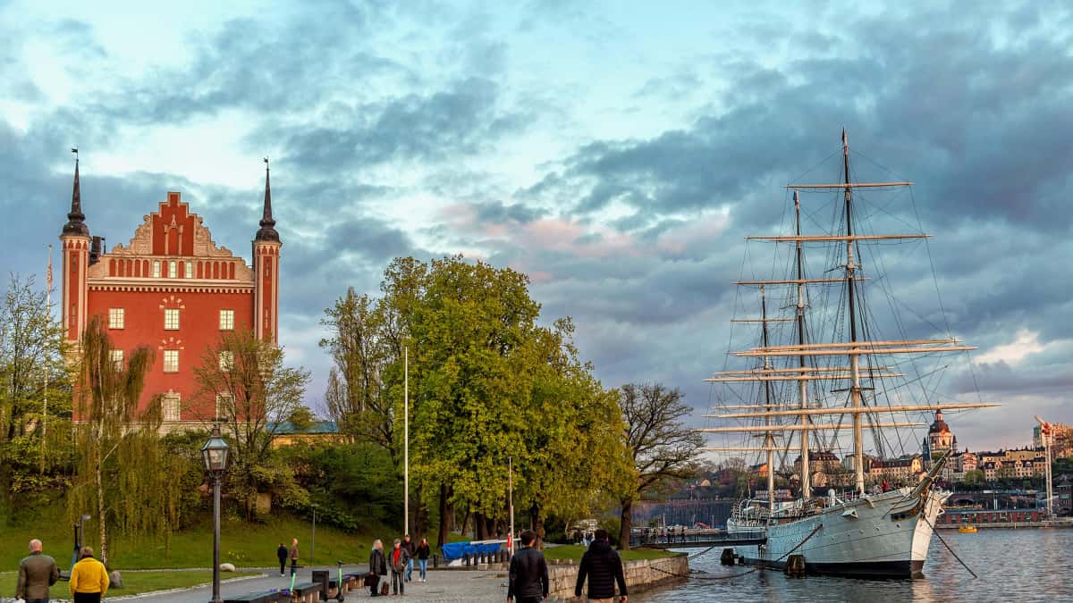Jak marki w Polsce negocjują długoterminowe umowy na Moj i w Turcji?