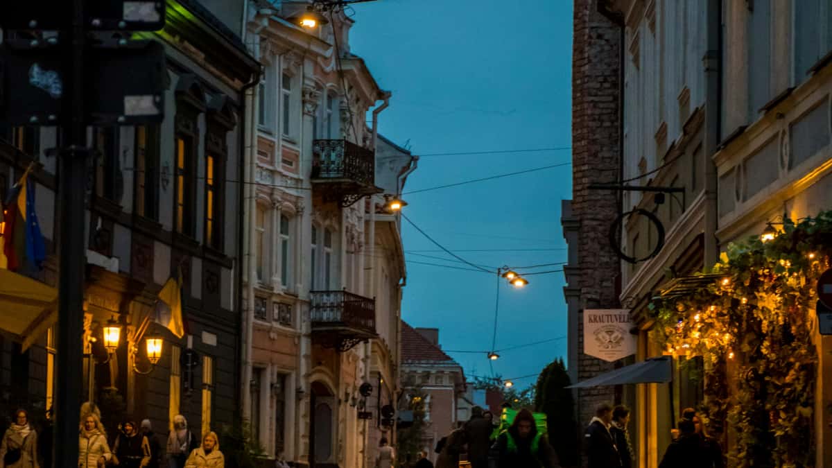 Twórcy modowi: dotrzyj do uzbeckich marek na Lazada