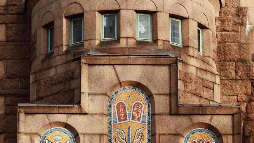 Praktyczny przewodnik dla tworcow z Polski: jak nawiazac kontakt z norweskimi markami reklamujacymi sie na HBO Max i zostac ambasadorem beauty kroki, narzedzia i ryzyka.