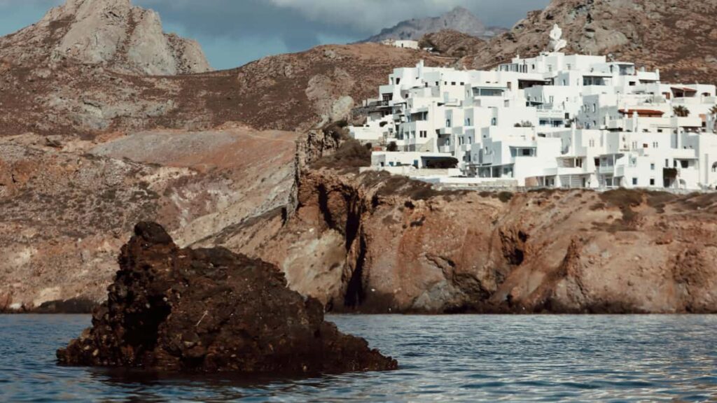 Praktyczny przewodnik dla polskich reklamodawcow: jak znalezc woskich tworcow na SoundCloud, ocenic midtier influencerow i zbudowac dugoterminowe wspoprace.