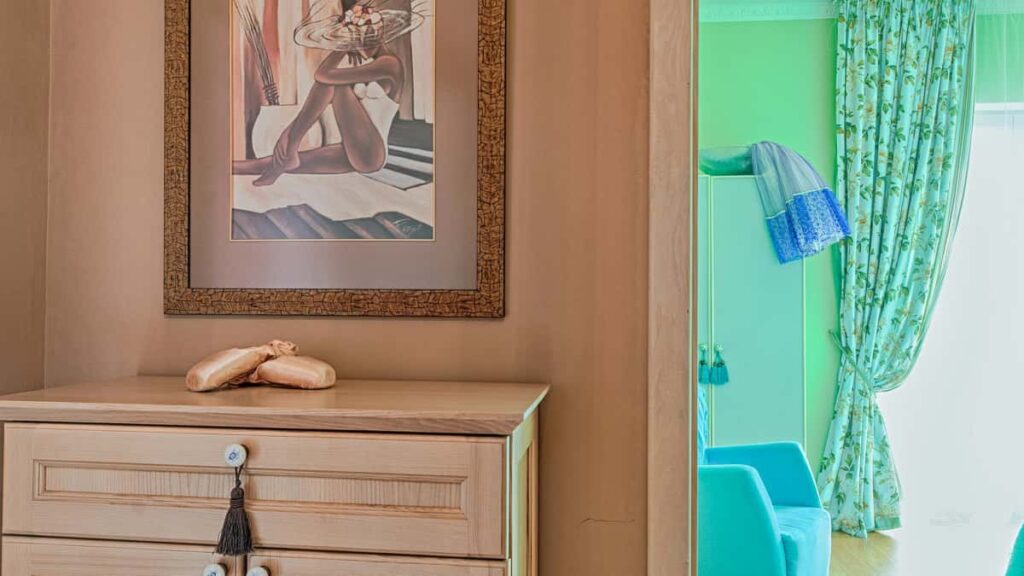 Praktyczny przewodnik dla tworcow z Polski jak znalezc, nawiazac kontakt i zrealizowac testimonial video dla szwedzkich marek na Telegramie. Taktyki, przykad wiadomosci i ryzyka.