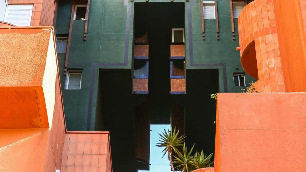 Praktyczny przewodnik dla marketerow z Polski: jak znalezc saudyjskich tworcow na Twitchu, wspopracowac i napedzic pobrania aplikacji fitness.